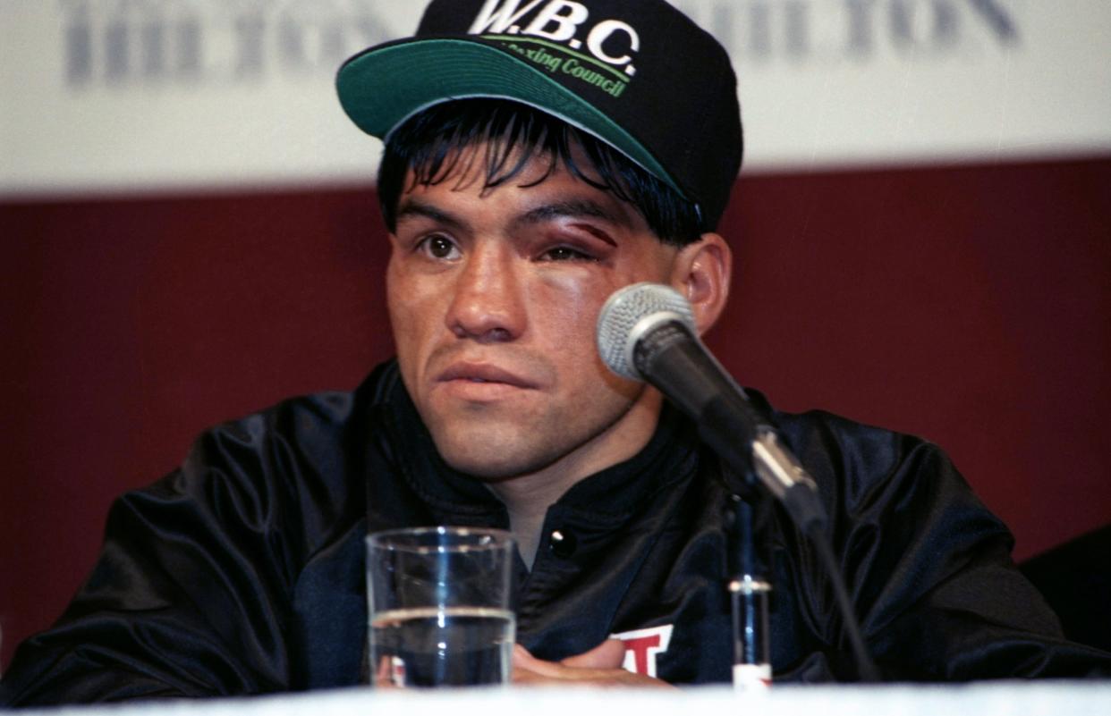 Chiquita González después de su pelea de 1993 con Michael Carbajal. (The Ring Magazine via Getty Images)