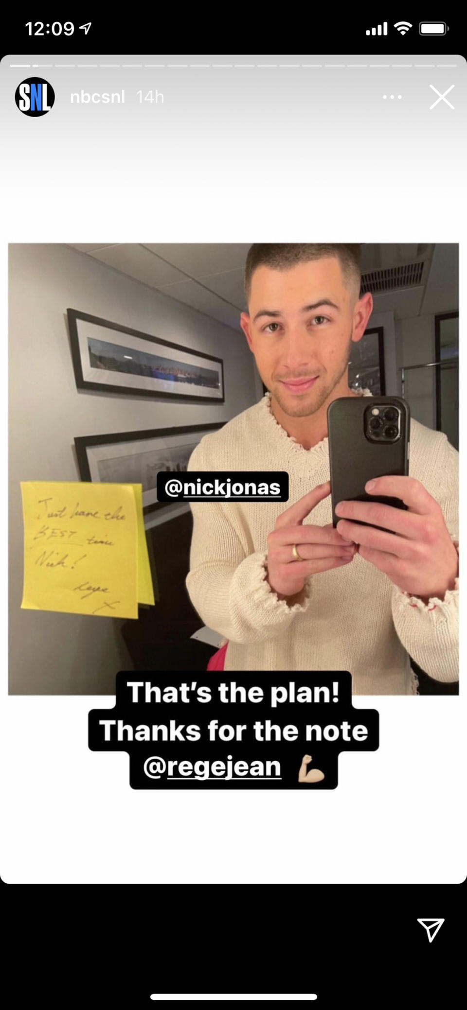 Page kept the trend going with a note for Jonas. Will he keep it going? You'll have to wait a few weeks to find out. (nbcsnl / Instagram)