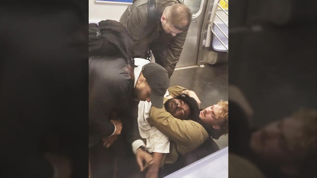 Video shows NYC subway confrontation end with fatal chokehold