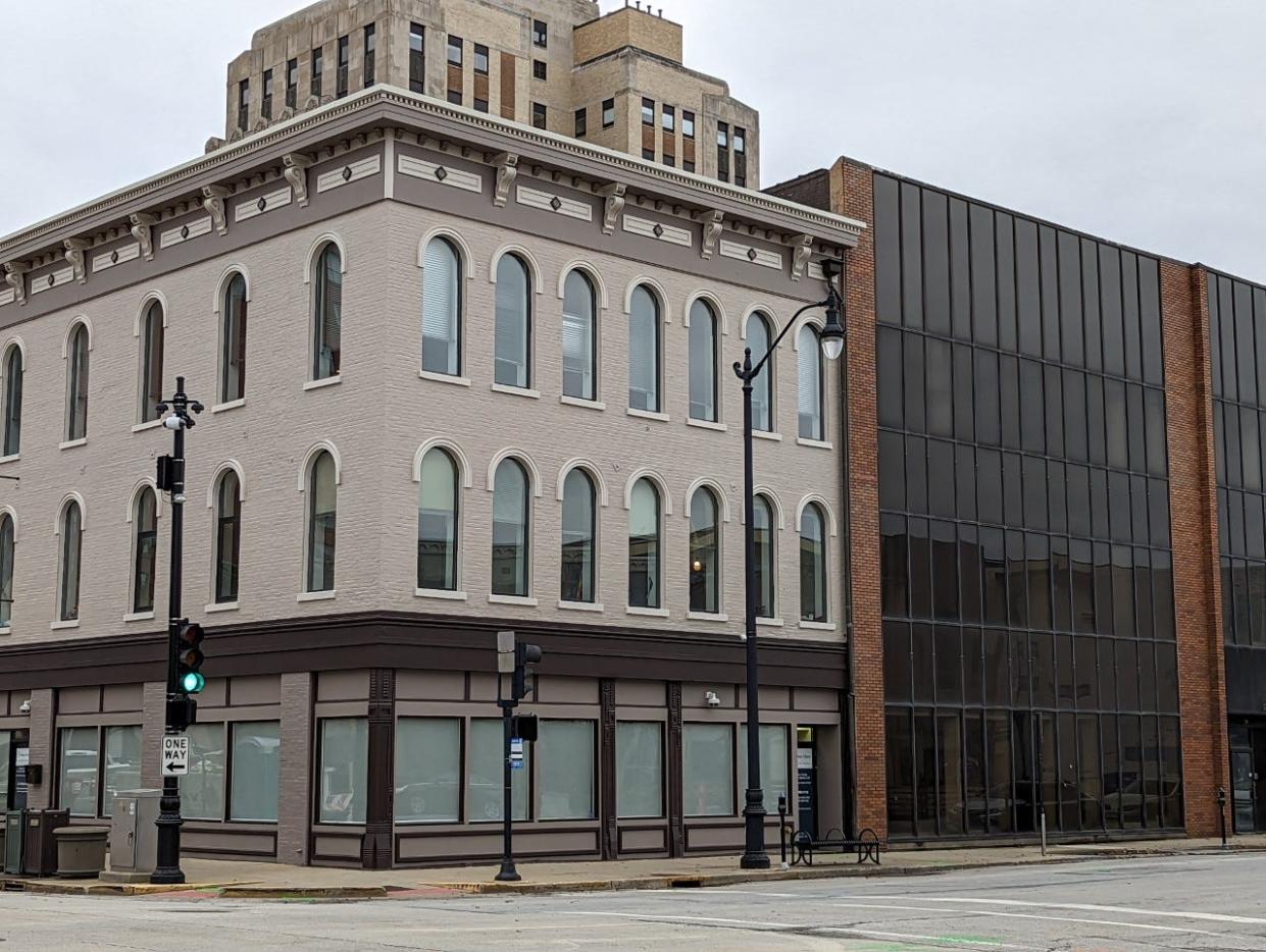 Witmer-Schuck Building at Seventh and Washington streets in downtown Springfield