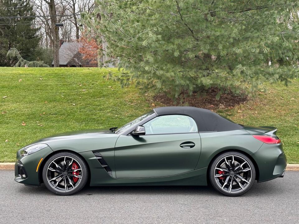 2024 BMW Z4 Finally Gets a Manual Transmission