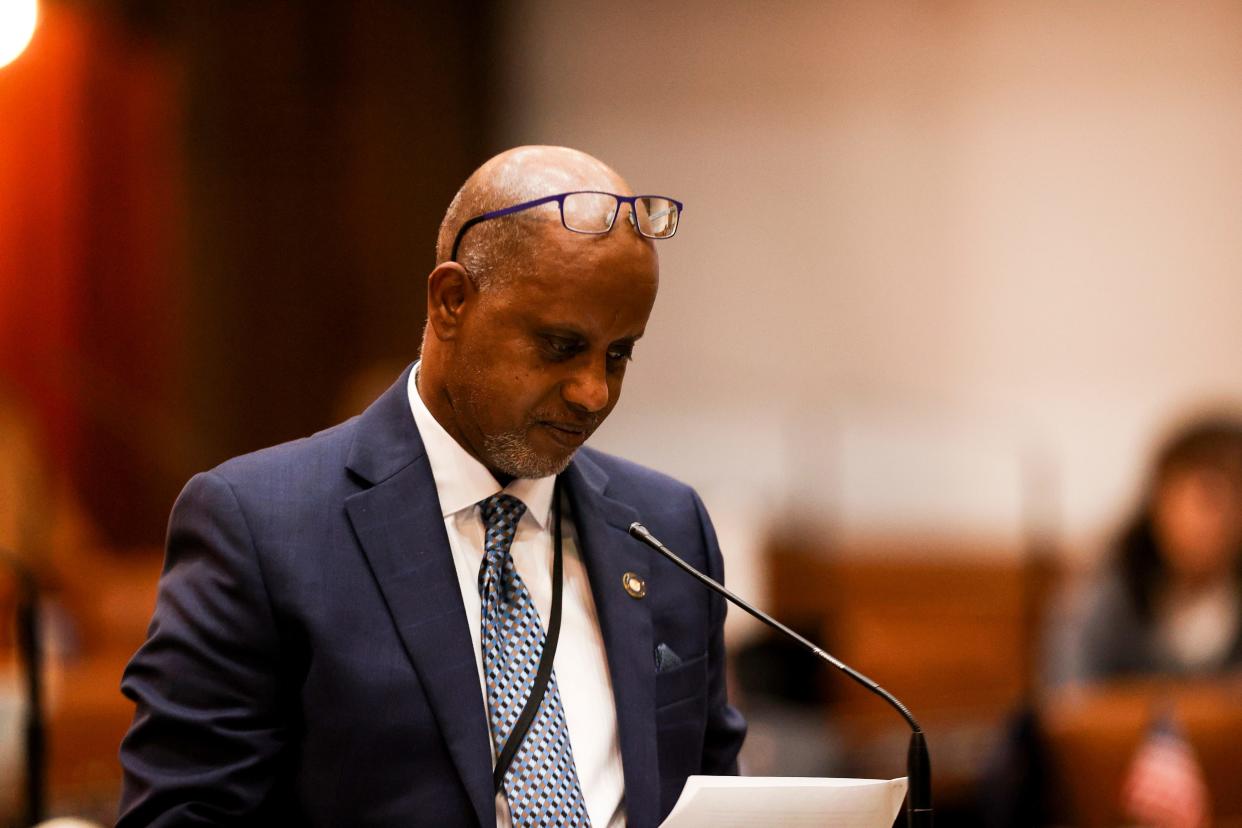 Sen. Kayse Jama, D-Portland, speaks about the housing bill during a senate floor session on March 21.