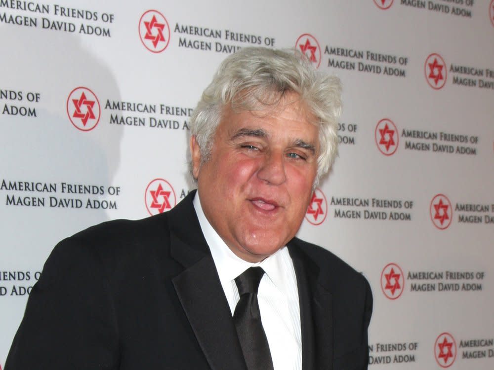 Jay Leno vor dem Unfall mit seinem "alten Gesicht". (Bild: carrie-nelson/ImageCollect)