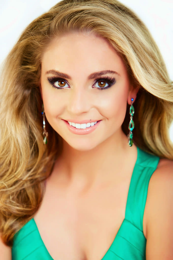 Miss Massachusetts - Taylor Kinzler