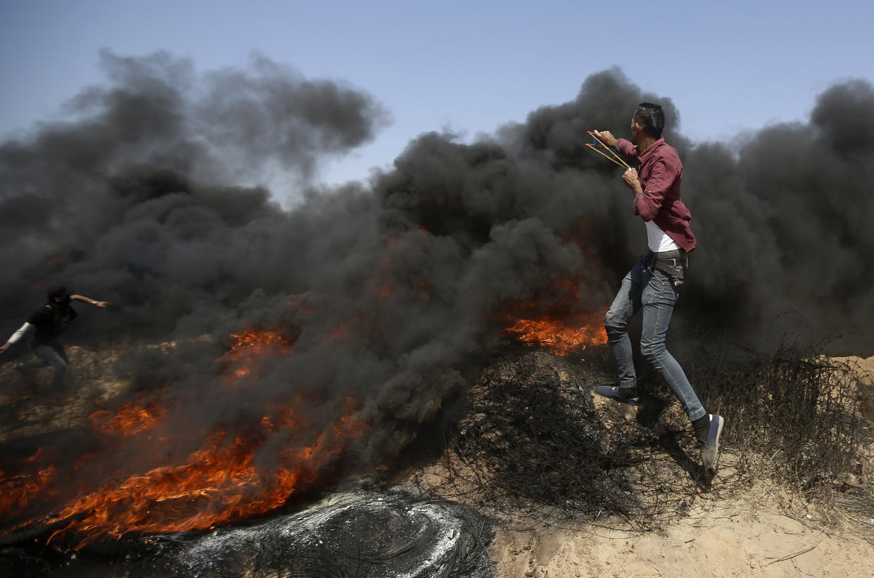 Gewalttätige Proteste im Gazastreifen: Die UN sehen die Schuld an der Eskalation allein bei Israel (Bild: AP Photo/Adel Hana)