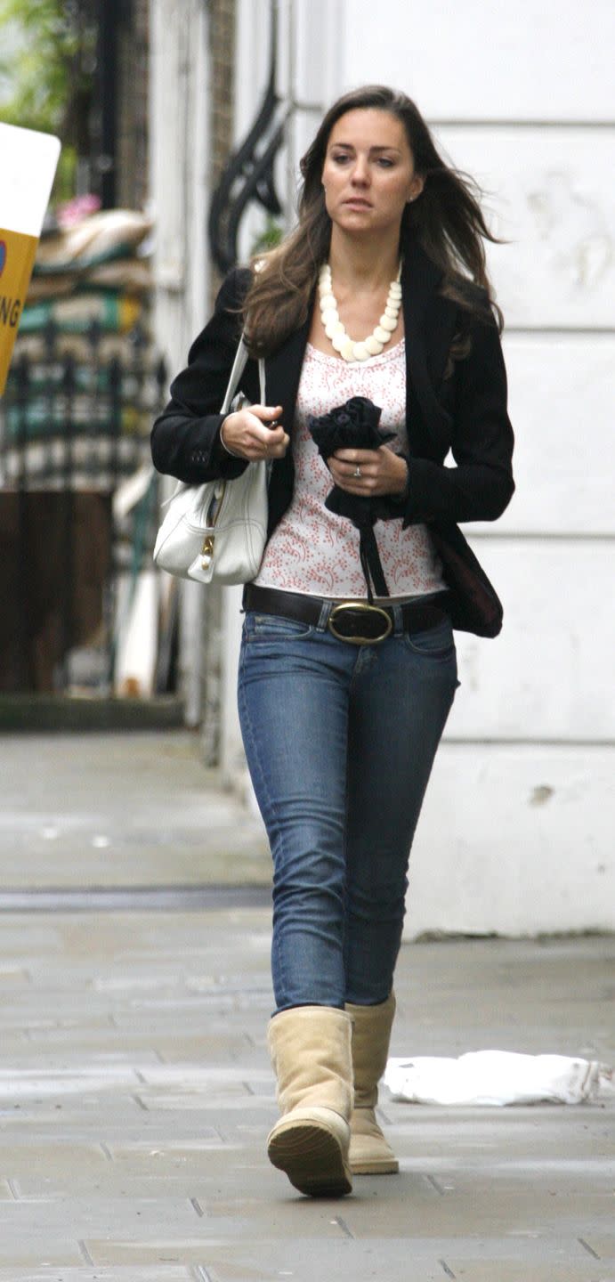 <p> Spotted in London wearing denim and a pair of beige Ugg boots. </p>