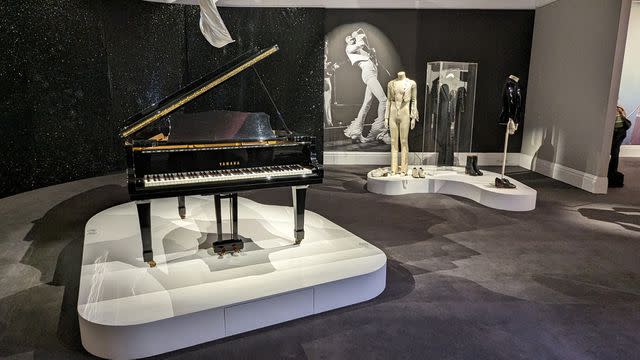 <p>Philip Dethlefs/picture alliance via Getty </p> Freddie Mercury's Yahama grand piano