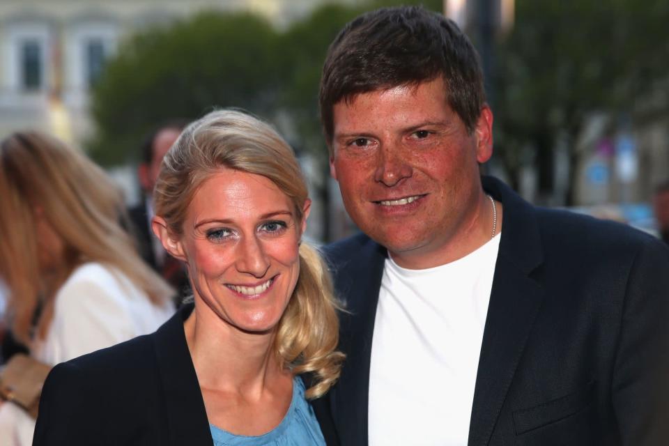 Jan Ullrich 2013 mit seiner Ehefrau Sara. 2018 gab das Paar die Trennung bekannt. (Bild: 2013 Getty Images/Alexander Hassenstein)