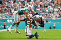 <p>Rob Gronkowski #87 of the New England Patriots makes the catch during the second quarter against the Miami Dolphins at Hard Rock Stadium on December 9, 2018 in Miami, Florida. (Photo by Mark Brown/Getty Images) </p>
