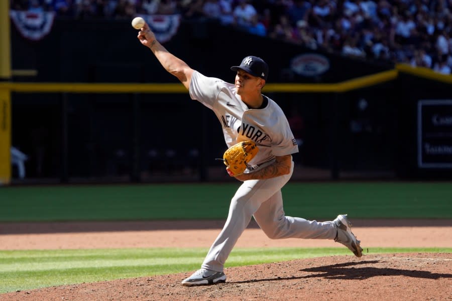 New York Yankees pitcher Jonathan Loáisiga throws against the Arizona Diamondbacks in the ninth inning during a baseball game, Wednesday, April 3, 2024, in Phoenix. Loáisiga said he needs season-ending elbow surgery and will be sidelined for 10-to-12 months. The29-year-old right-hander, said he felt a pop in his elbow while throwing a changeup to Jorge Barrosa, his final batter in the ninth inning of Wednesday’s 6-5, 11-inning win at Arizona. (AP Photo/Rick Scuteri)