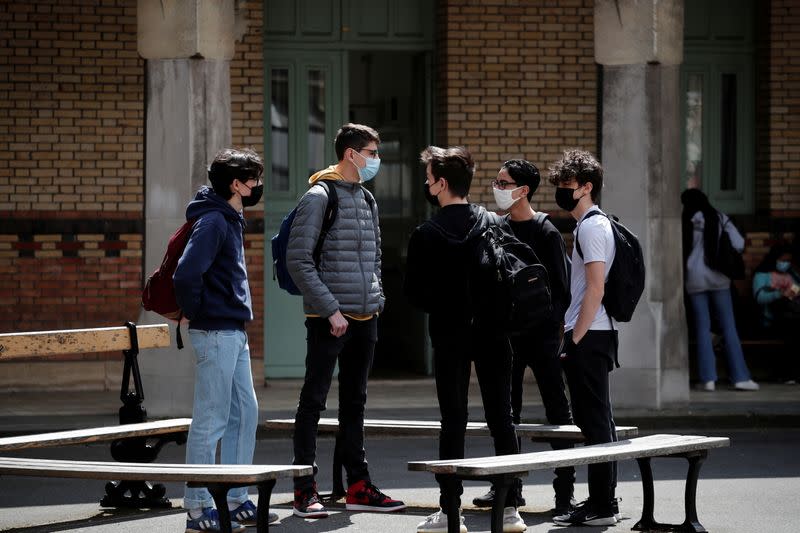 FILE PHOTO: French high school students go back to school in Paris