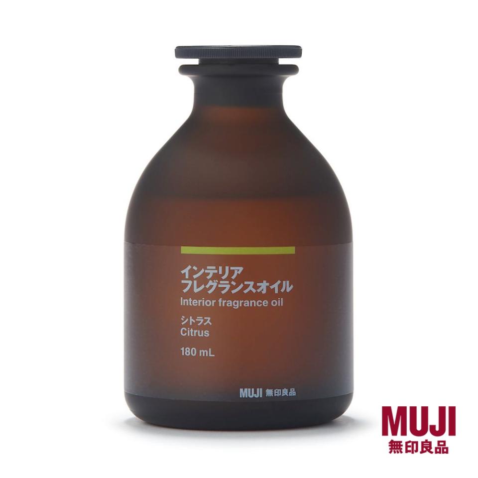 MUJI Interior Fragrance Oil 180ml Citrus A21. (Photo: Shopee SG)