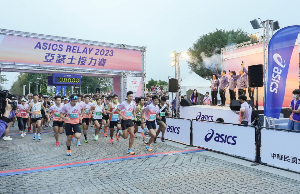 2023 ASICS RELAY亞瑟士接力賽 15日千人齊聚屏科大熱血開跑。官方提供