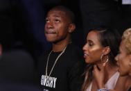 <p>Cleveland Cavaliers’ Isaiah Thomas before the super welterweight boxing match between Floyd Mayweather Jr. and Conor McGregor on August 26, 2017 at T-Mobile Arena in Las Vegas, Nevada. REUTERS/Steve Marcus </p>