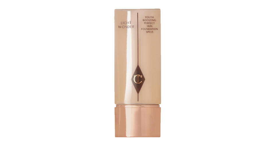 Charlotte Tilbury Light Wonder Youth-Boosting Grundierung SPF15