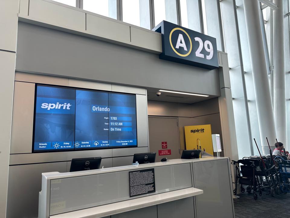 Spirit airline boarding area 