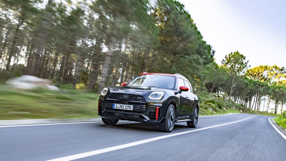 2025 mini countryman jcw