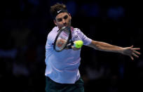 Tennis - ATP World Tour Finals - The O2 Arena, London, Britain - November 14, 2017 Switzerland's Roger Federer in action during his group stage match against Germany's Alexander Zverev Action Images via Reuters/Tony O'Brien