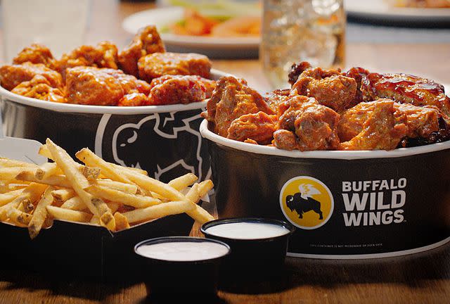 <p>Buffalo Wild Wings</p> On the third week, members can get BOGO wings at Buffalo Wild Wings with any order of $20.
