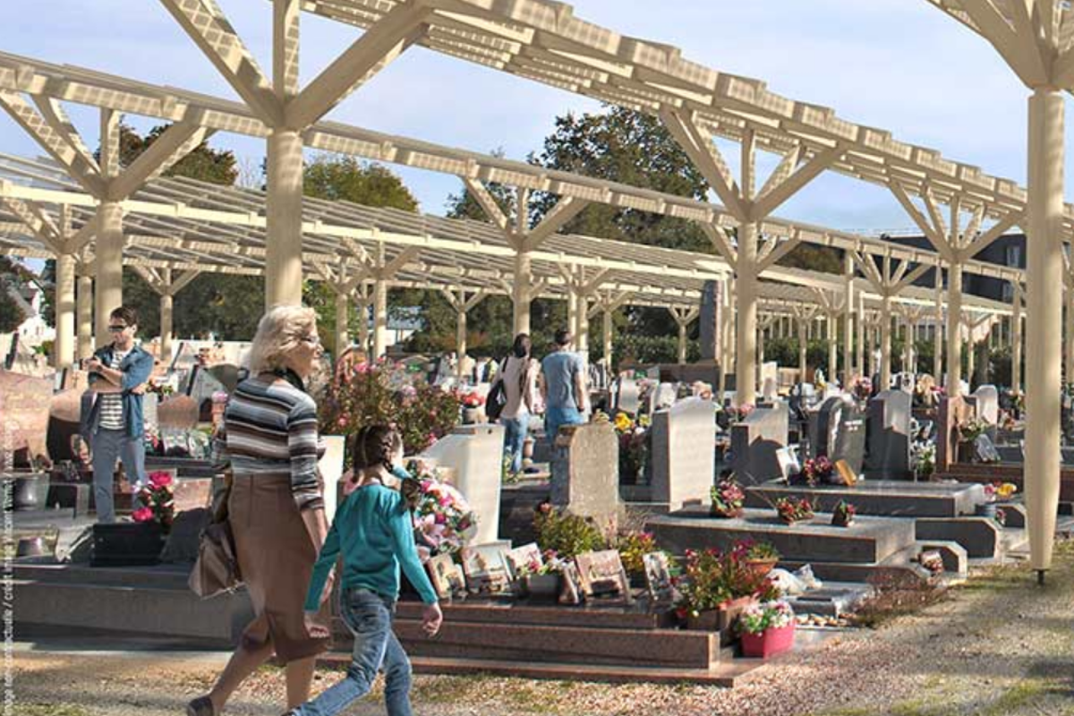 Solar panels above a cemetery in the French commune of Saint-Joachim (Fondation de France)