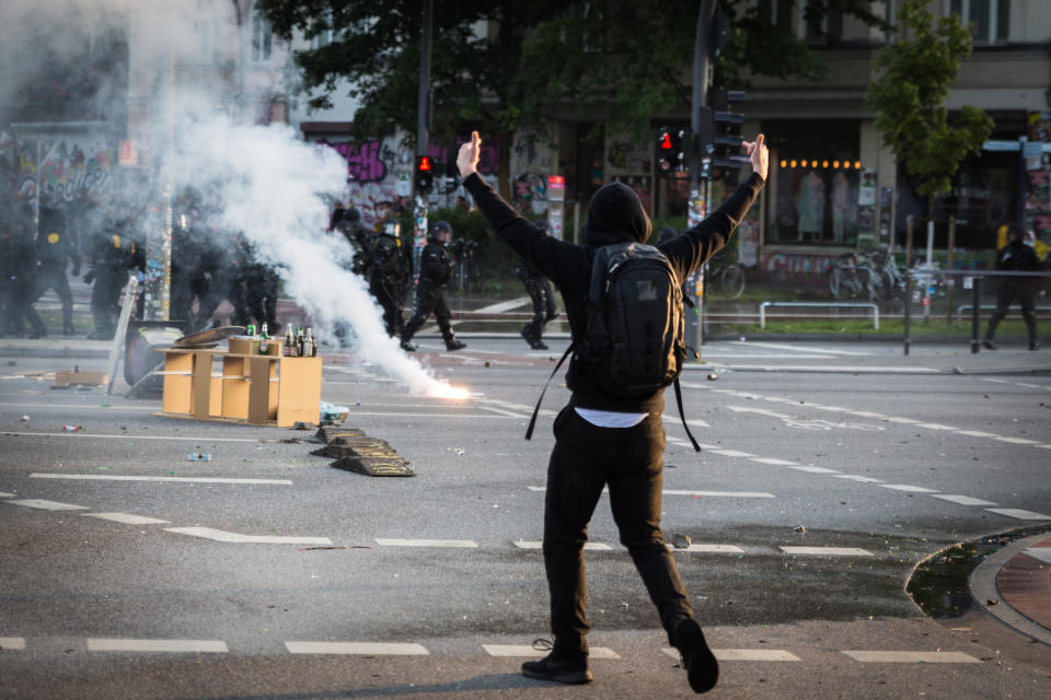 Anfang Juli 2017 kam es in den Straßen von Hamburg zu abscheulichen Szenen. (Bild: Getty Images)