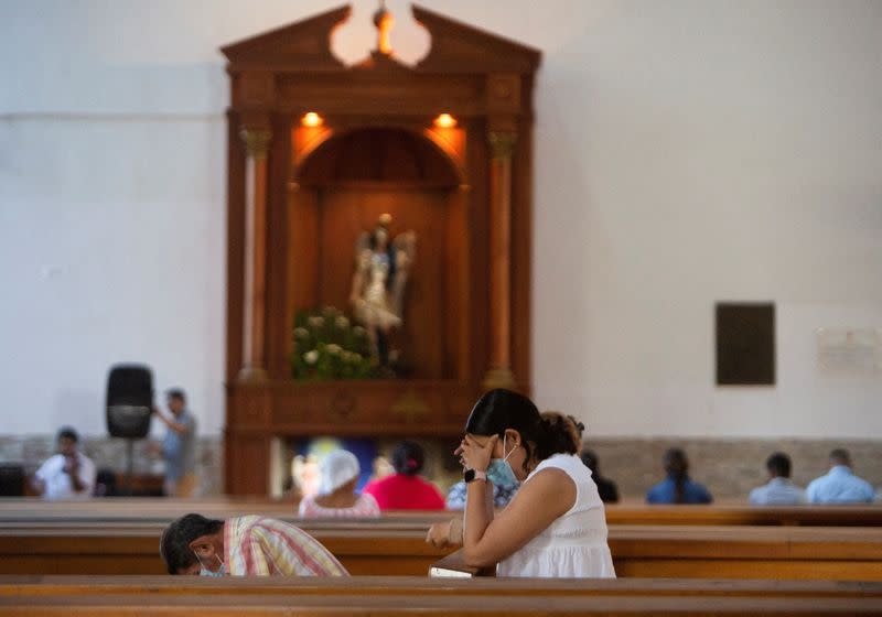 FILE PHOTO: Catholic parishioners pray at the Metropolitan Cathedral, in Managua