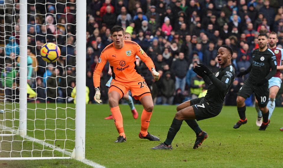 Raheem Sterling missed a sitter in Manchester City’s 1-1 draw at Burnley. (Getty)