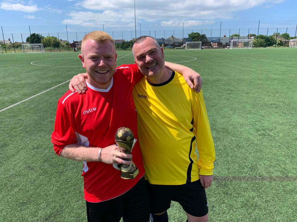 John Chamberlain (R) and his friend Liam Calvert at a charity football match. (SWNS)