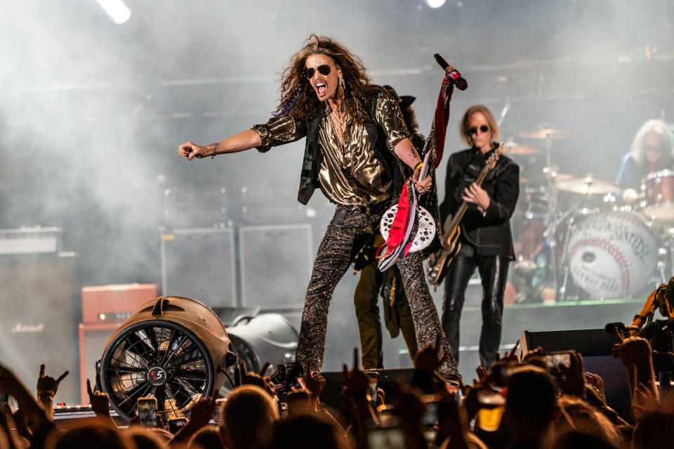 Aerosmith Performs in Boston 23