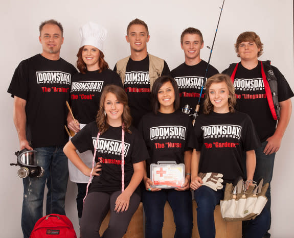 Braxton and Kara Southwick, with their family, sons Braxton, Jr., Treston and Colton (left to right), and daughters Rylee, Jayden and Taja.