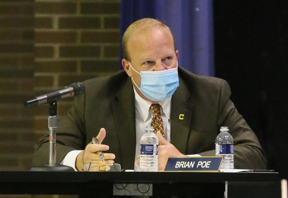 Copley-Fairlawn Superintendent Brian Poe during a school board meeting in August 2020.