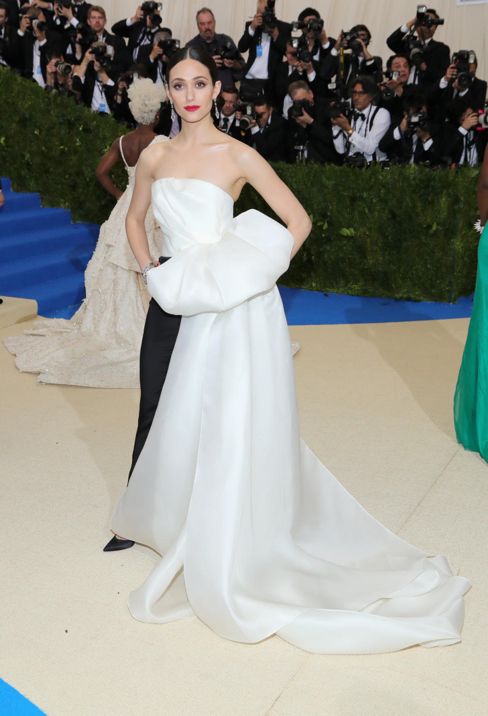 <p>The actress wore a white strapless silk top with silk black pants from designer Carolina Herrera. (Photo by Neilson Barnard/Getty Images) </p>