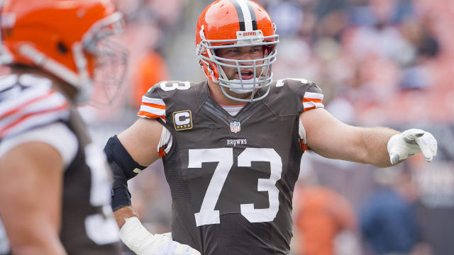 Browns Joel Bitonio, Nick Chubb & Myles Garrett selected to 2023