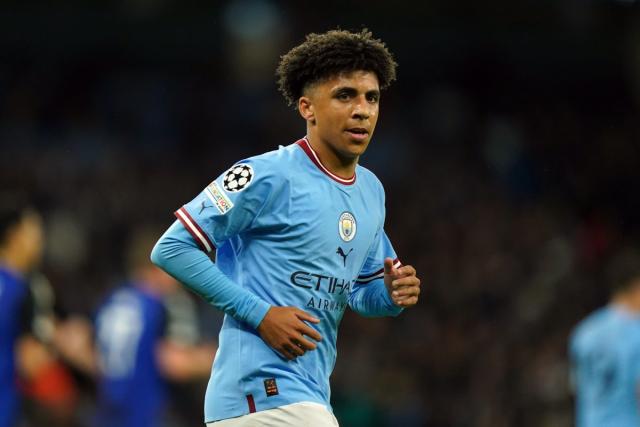 Rico Lewis, a nova coqueluche do Manchester City: Não me sinto