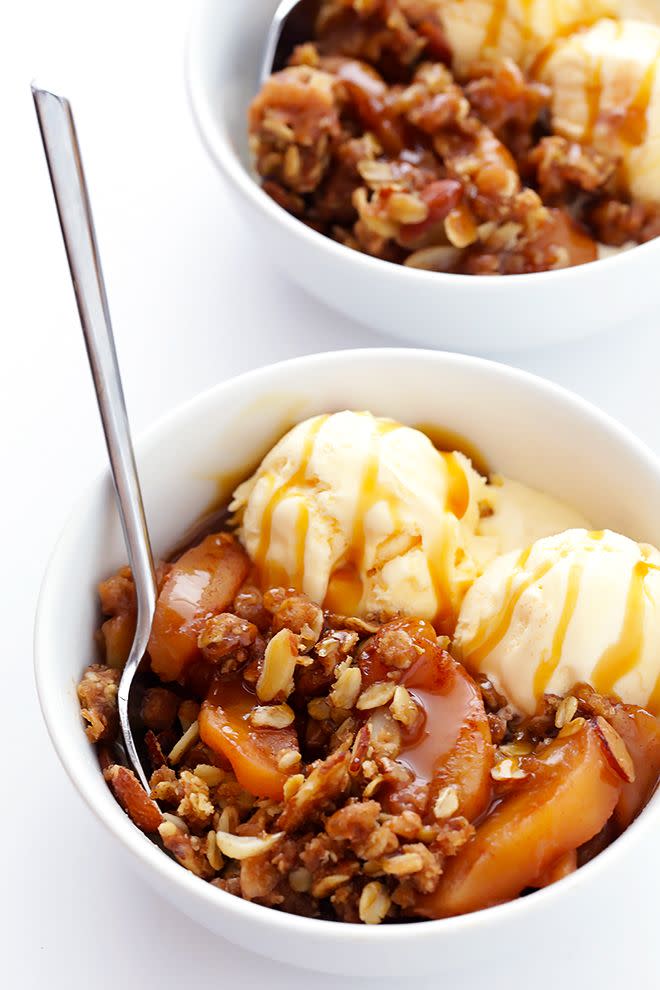 Slow Cooker Apple Crisp