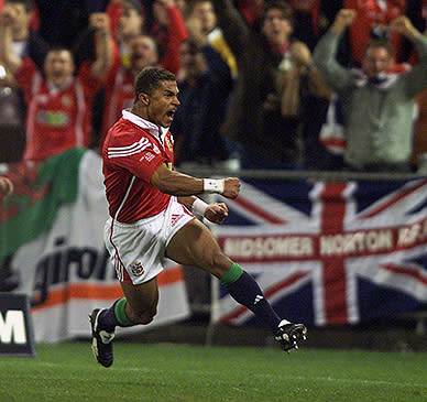 Lions winger Jason Robinson scored an early try as the tourists stunned the Wallabies at the Gabba in Brisbane.