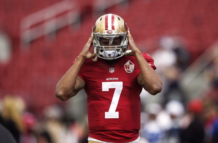 Seahawks sign quarterback Austin Davis; Colin Kaepernick remains