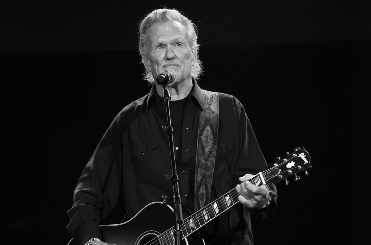 Dolly Parton, Reba McEntire and others remember Kris Kristofferson