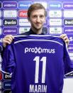 Als der Mittelfeldspieler im Januar 2015 in die Jupiler Pro League zum RSC Anderlecht wechselte, freute sich Marin bei seiner Vorstellung, seiner Karriere neuen Schwung geben zu können. Schnell verschwand die Vorfreude: Auch bedingt durch Verletzungen kam Marin nur auf sechs Ligaeinsätze. (Bild-Copyright: AFP PHOTO / BELGA / LAURIE DIEFFEMBACQ)