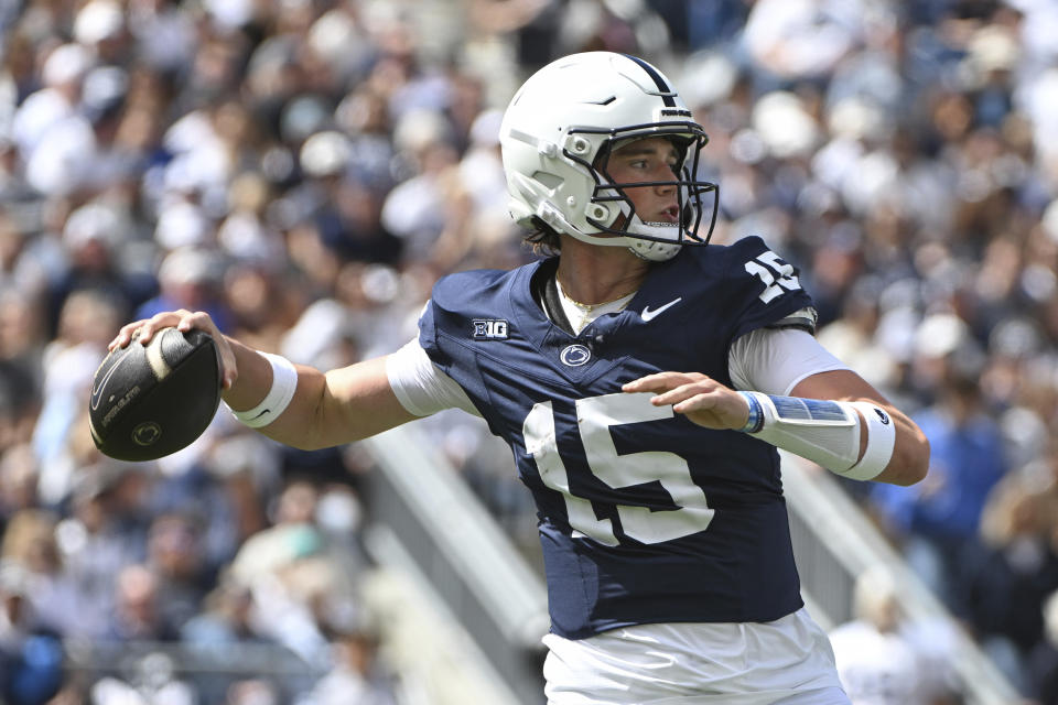 Drew Allar throws for 2 TDs and runs for another as No. 8 Penn State