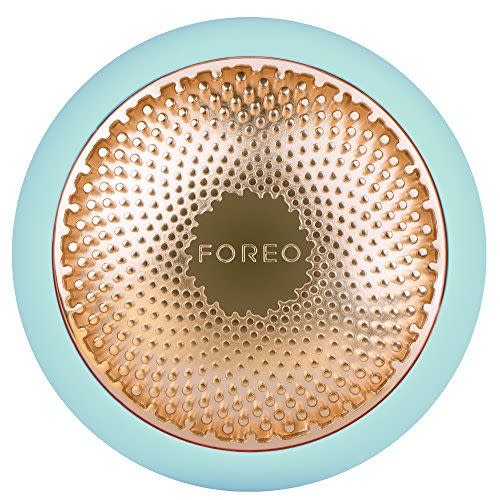 <p><strong>Foreo</strong></p><p>amazon.com</p><p><strong>$139.30</strong></p><p><a href="https://www.amazon.com/dp/B07B8LBLRB?tag=syn-yahoo-20&ascsubtag=%5Bartid%7C10051.g.38038363%5Bsrc%7Cyahoo-us" rel="nofollow noopener" target="_blank" data-ylk="slk:Shop Now;elm:context_link;itc:0;sec:content-canvas" class="link ">Shop Now</a></p><p><strong><del>$199</del> $139.30</strong></p><p>Here's a treatment device from Foreo that takes your daily or weekly face mask to the next level in just 90 seconds flat.<br></p>