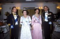 <p>King Carl XVI Gustaf and Queen Silvia dressed up for an official meeting with Queen Elizabeth II and Prince Philip.</p>