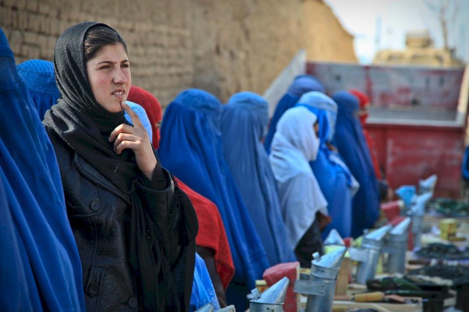 塔利班已下令禁止阿富汗女性進入首都喀布爾的公園與遊樂場。(圖：Pixabay)