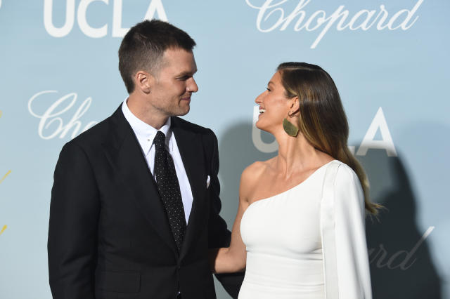 Tom Brady Net Worth 2023: Fox Sports Contract, Gisele Bundchen Divorce  Settlement – StyleCaster