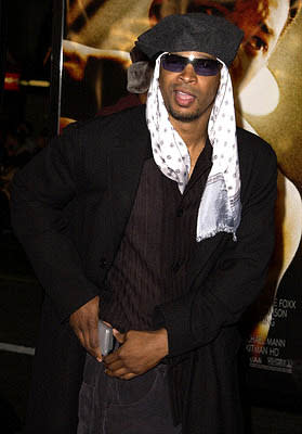 Damon Wayans at the Hollywood premiere of Ali