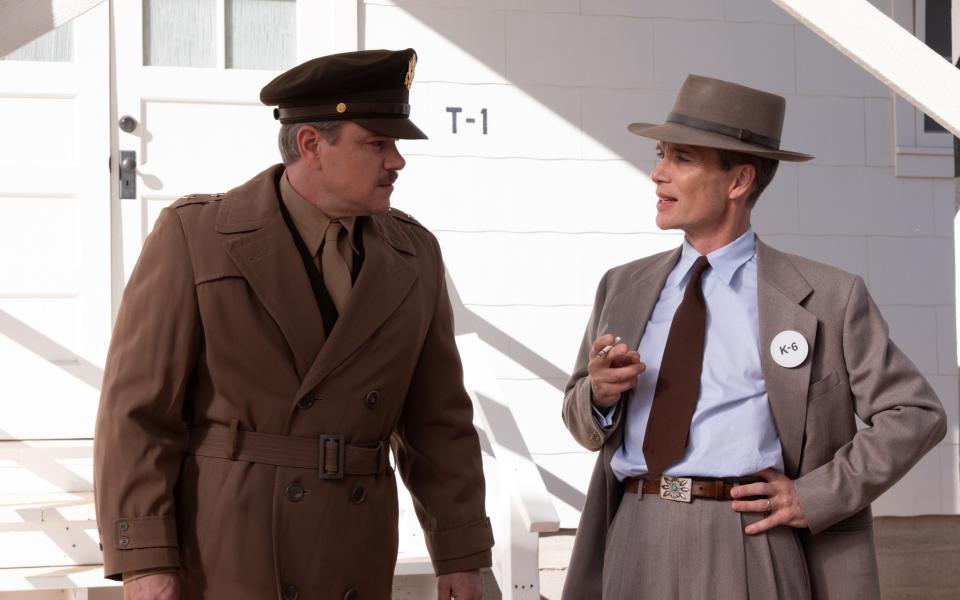 Matt Damon and Cillian Murphy in Oppenheimer