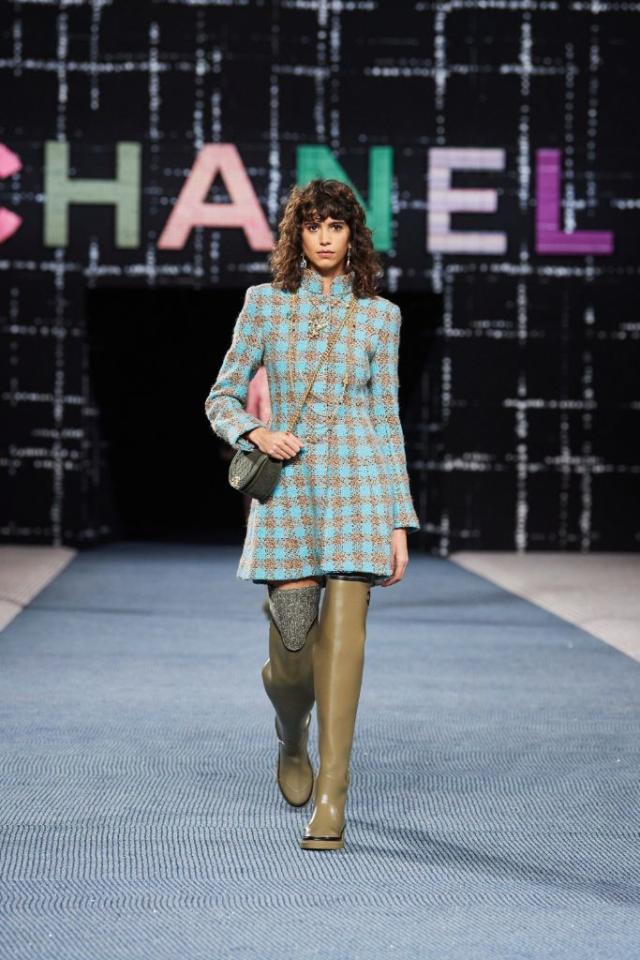 Types of Chanel Tweed & Notable Patterns to Buy - Academy by