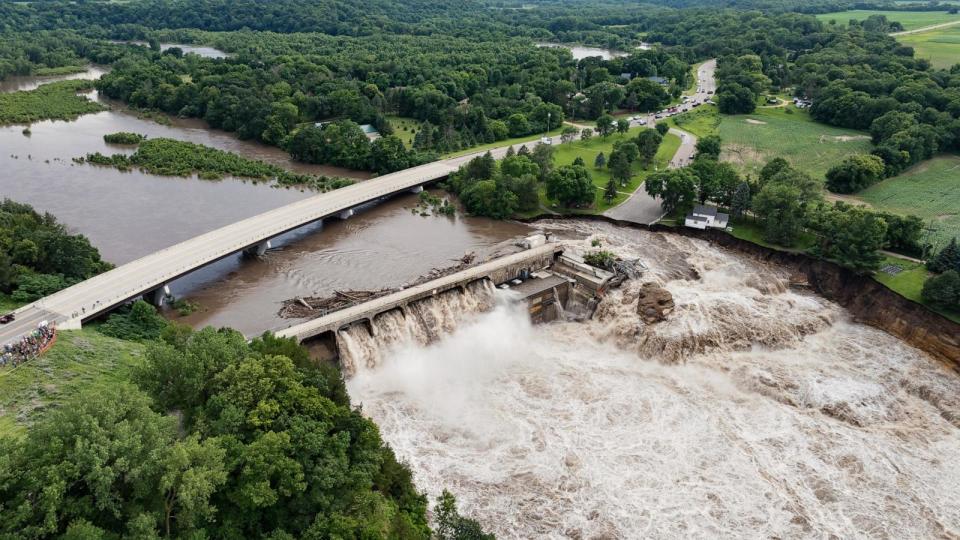 PHOTO: High water levels at the Rapidan Dam on the Blue Earth River in Mankato, Minn., June 24, 2024.  (Ben Brewer/Bloomberg via Getty Images)