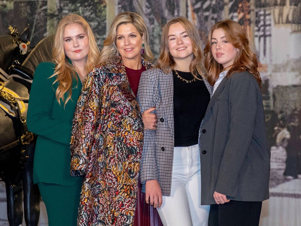 Königin Máxima mit ihren Töchtern Catharina-Amalia, Ariane und Alexia. (Bild: imago/PPE)