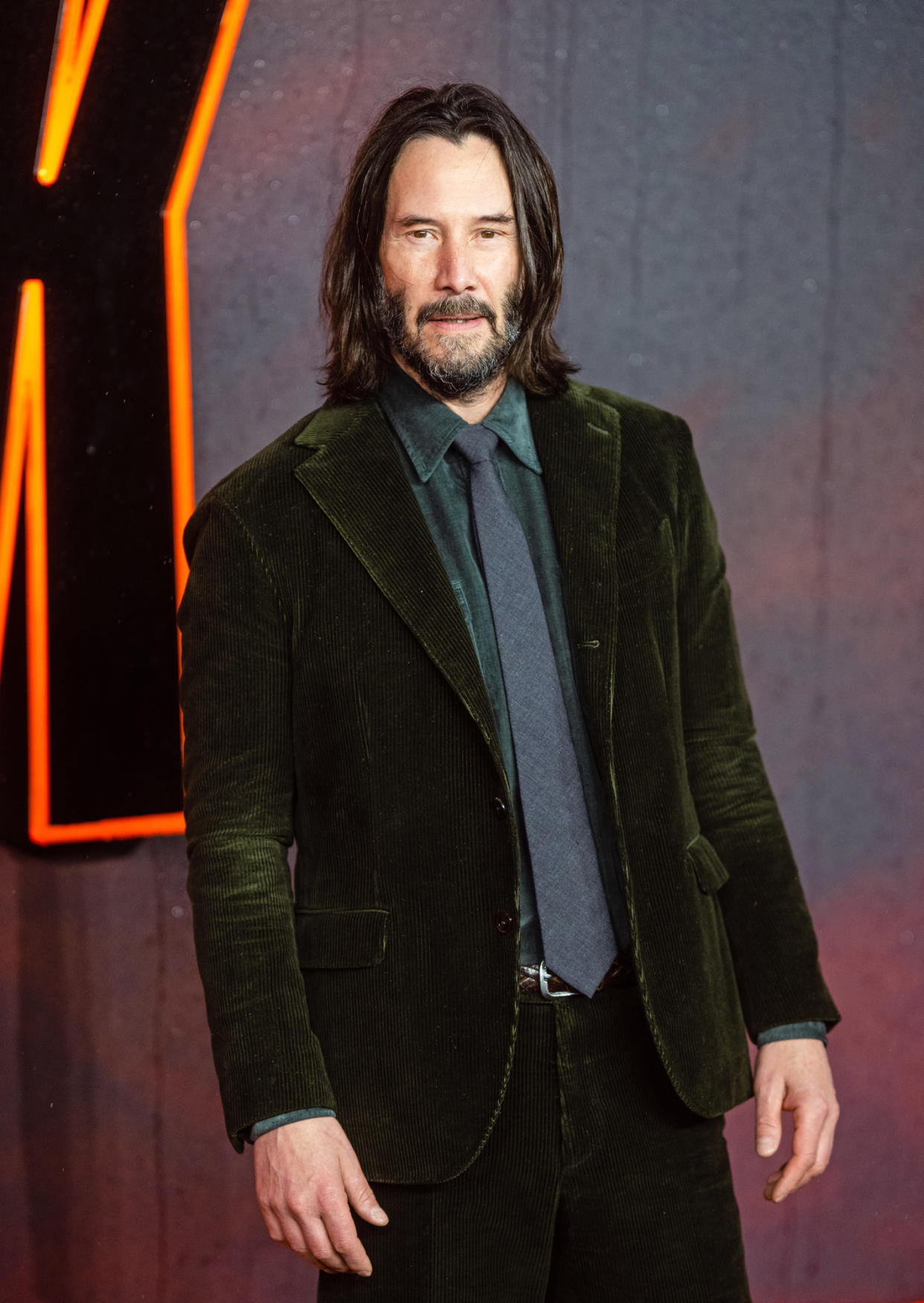 Triple Threat Keanu Reeves Is Writing a Novel